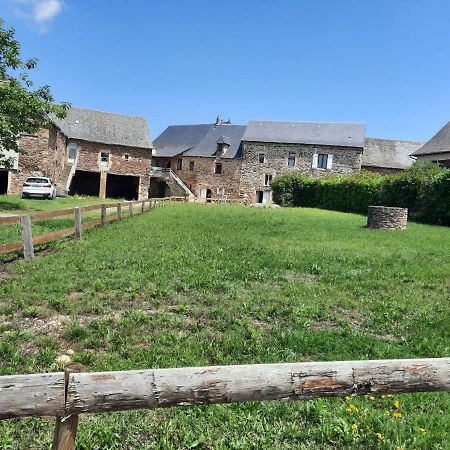 Les Gites De La Bouldoire Le Marronnier Rignac (Aveyron) Exterior foto